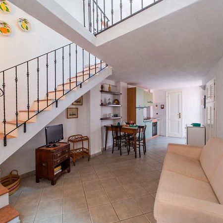 Murphy Holiday Home - Casa Papini Λα Μανταλένα Εξωτερικό φωτογραφία