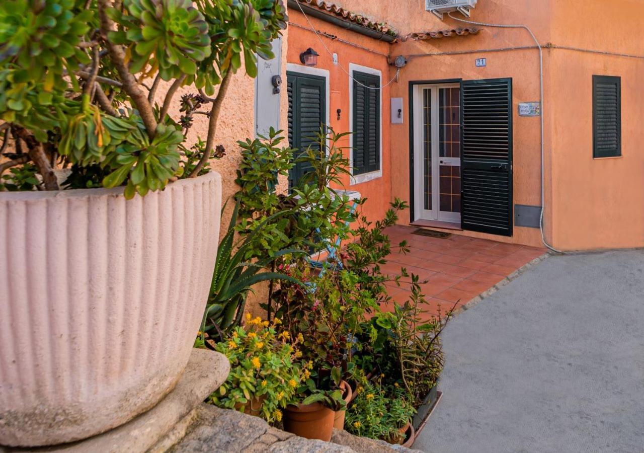 Murphy Holiday Home - Casa Papini Λα Μανταλένα Εξωτερικό φωτογραφία